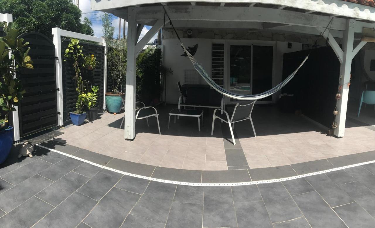 Grand T2 Tout Confort , Emplacement Ideal Riviere-Salee 外观 照片