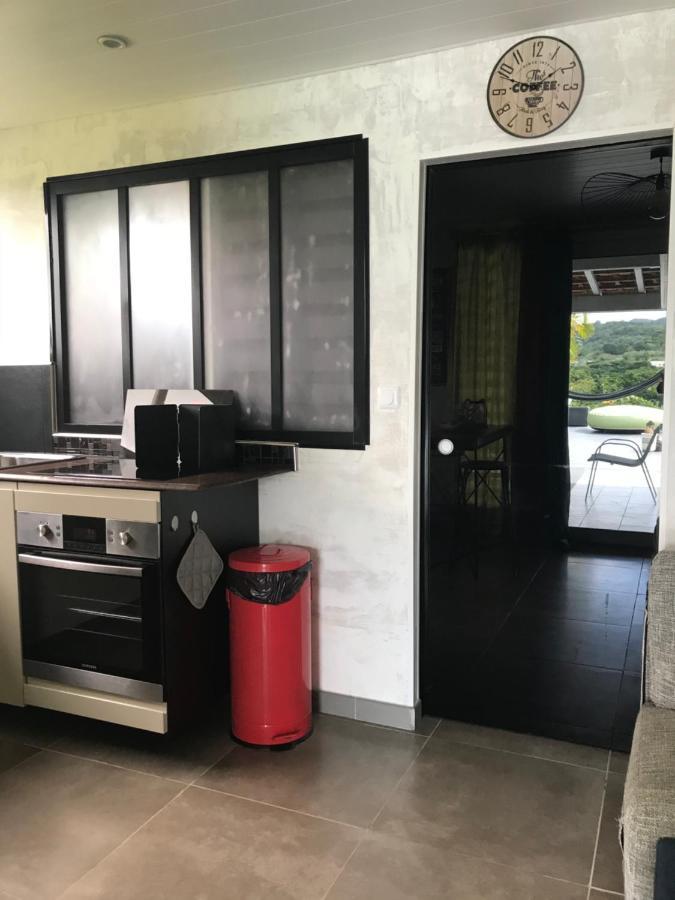 Grand T2 Tout Confort , Emplacement Ideal Riviere-Salee 外观 照片
